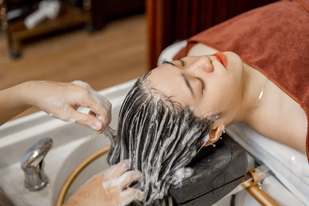 Top 8 Best Herbal Wellness Hair Wash Spas for Relaxation in Ho Chi Minh City Top 8 Best Herbal Wellness Hair Wash Spas for Relaxation in Ho Chi Minh City