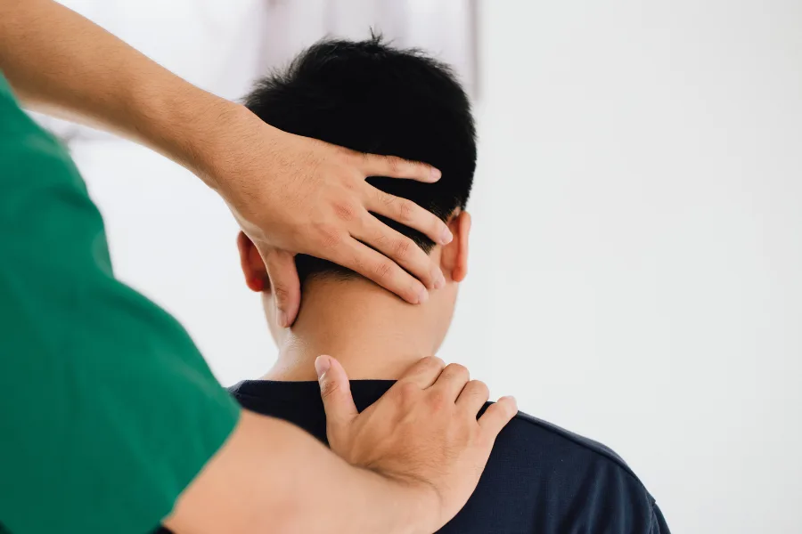 Top 10 Neck & Shoulder Therapy Spas and Massage for Office Workers in District 1 Top 10 neck & shoulder therapy spas and massage venues for office workers in District 1
