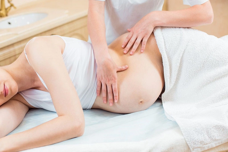 Top 6 spa mát-xa cho mẹ bầu tốt nhất uy tín tại TPHCM massage cho ba bau 3