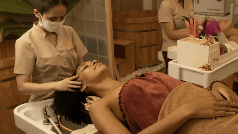 Top 5 Genuinely Good, Trusted and Busy Massage Places in District 6 Top 5 genuinely good, trusted and busy massage places in District 6