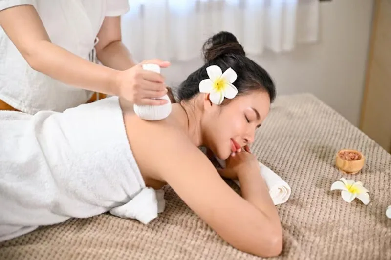 Top 5 địa chỉ massage cho người đi làm giúp giải tỏa stress, đả thông kinh mạch image 4