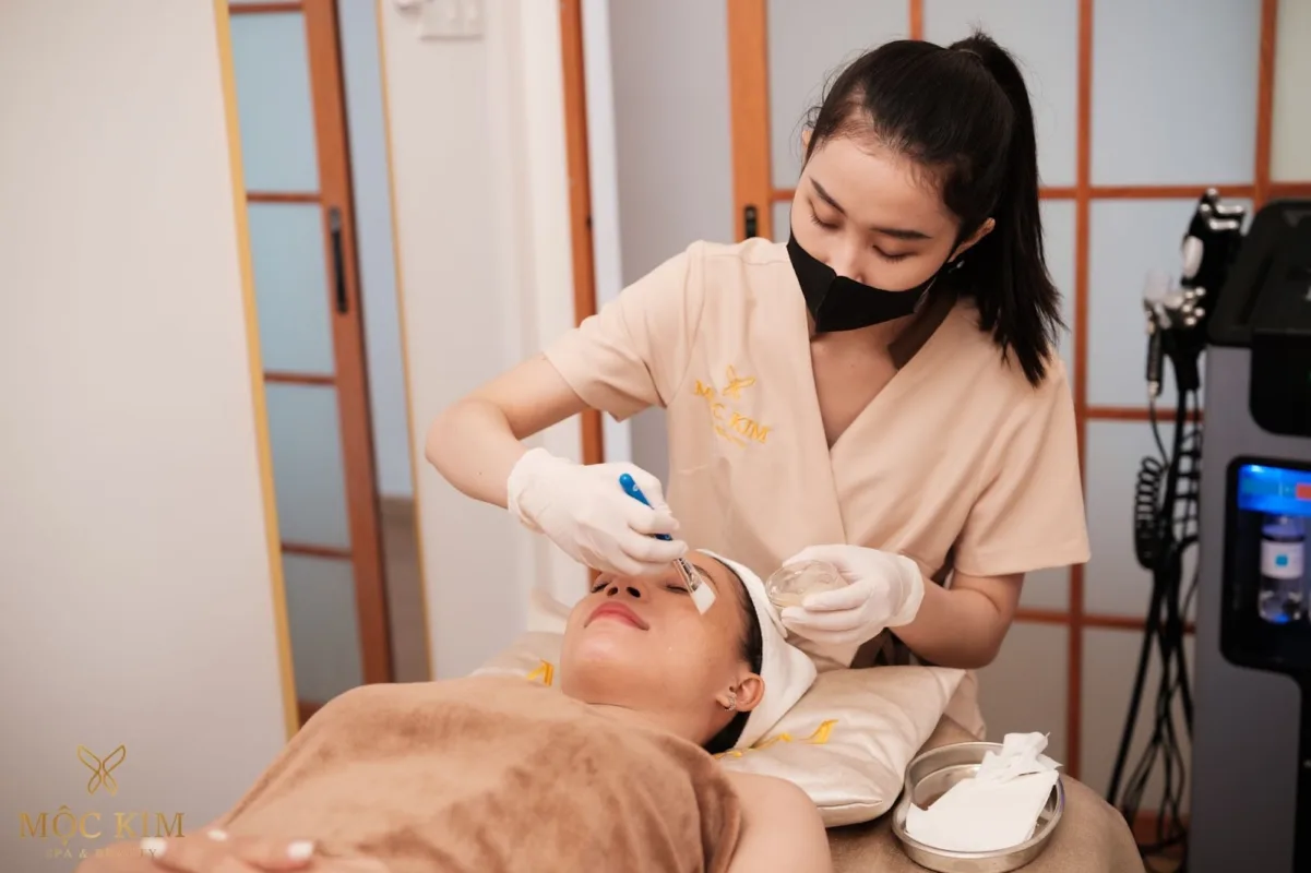Review Massage Trung Tâm Sài Gòn: 10 Địa Chỉ Thực Sự Đáng Thử Năm 2026 review massage trung tâm Sài Gòn