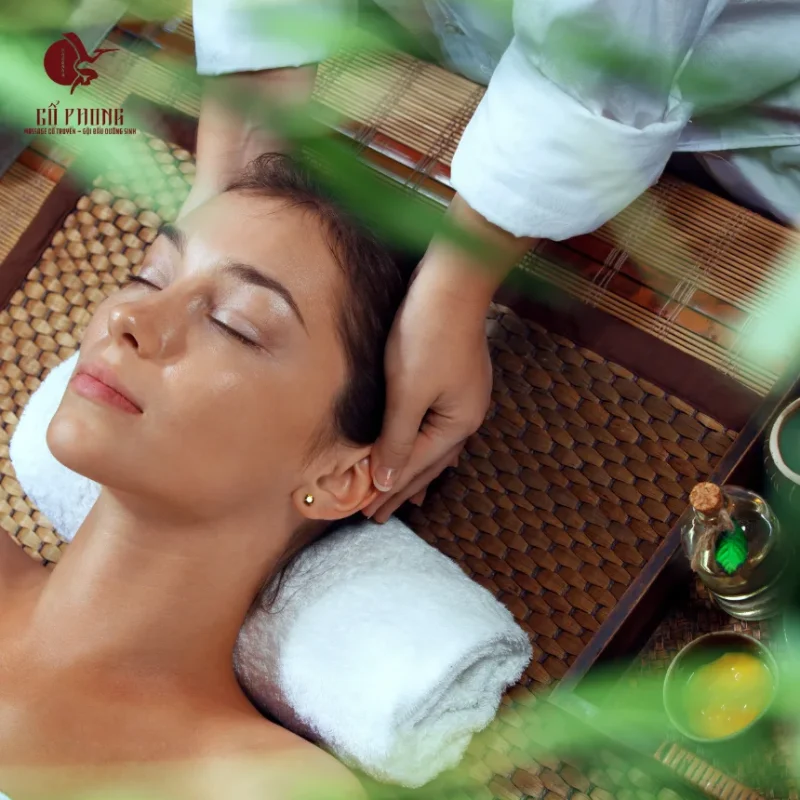 Tận hưởng cảm thư giãn toàn thân tại không gian Cổ Phong được chăm chút để bạn thoải mái trọn vẹn